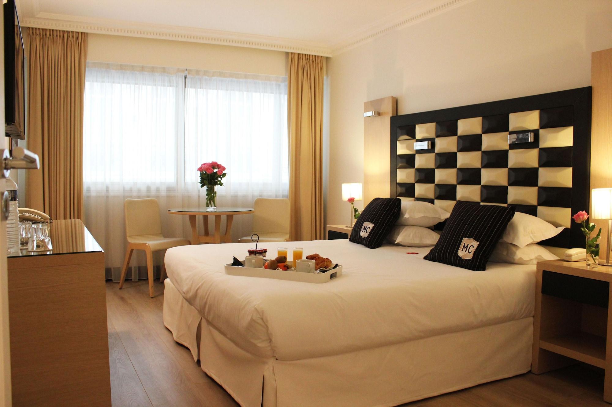 Hotel Victoria คานส์ ภายนอก รูปภาพ
