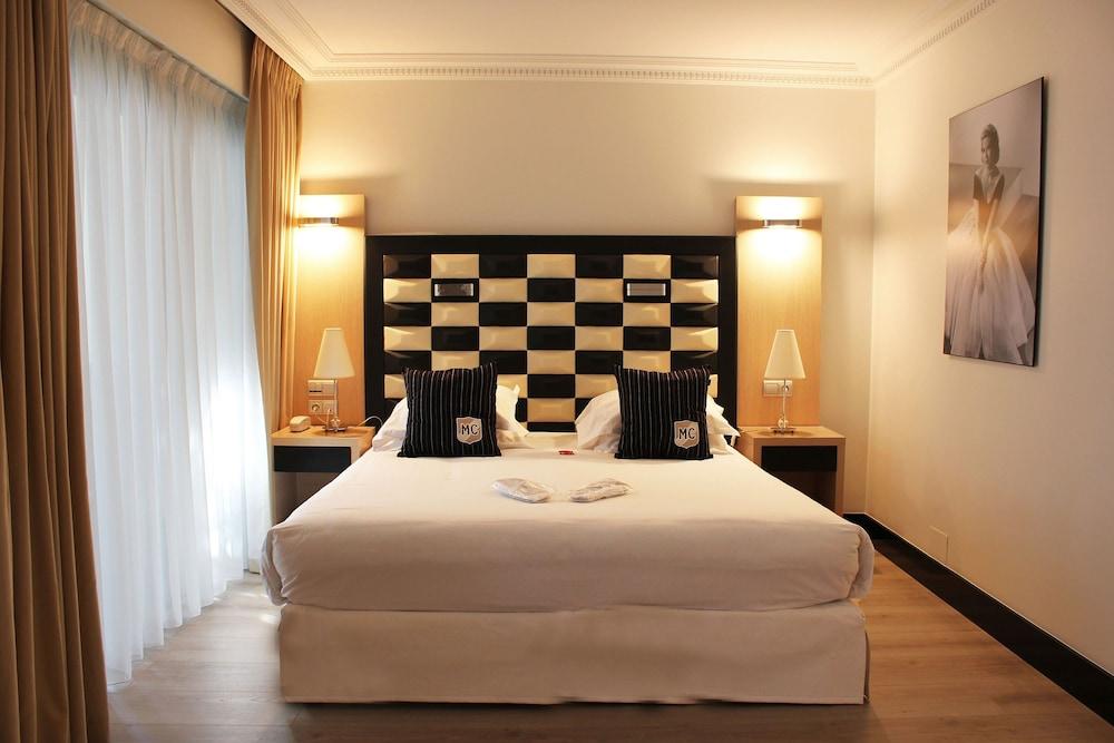 Hotel Victoria คานส์ ภายนอก รูปภาพ
