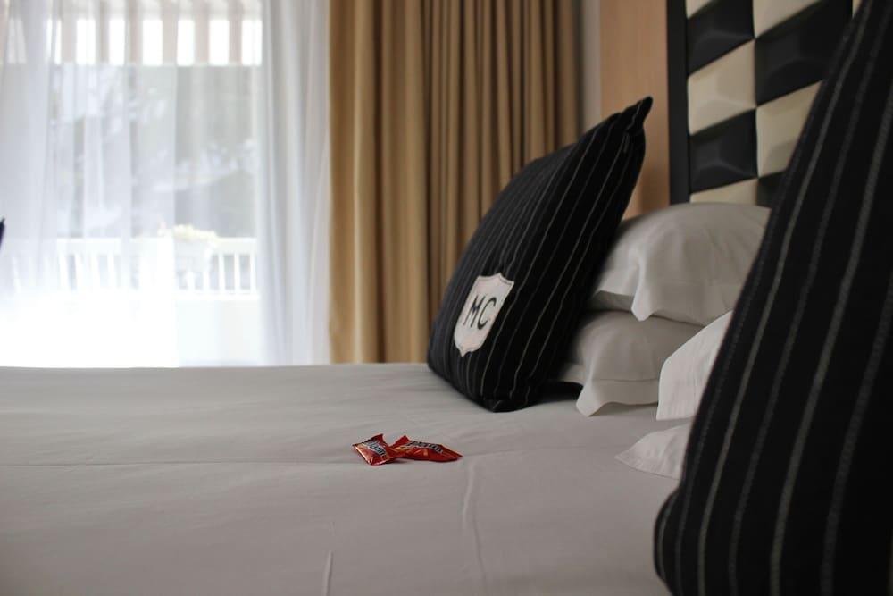 Hotel Victoria คานส์ ภายนอก รูปภาพ
