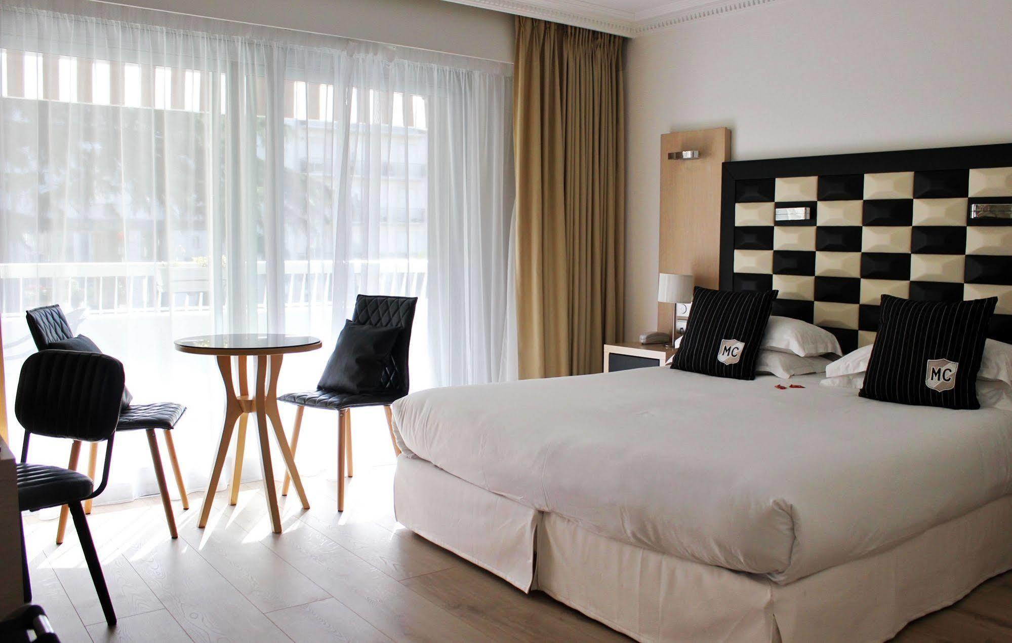 Hotel Victoria คานส์ ภายนอก รูปภาพ